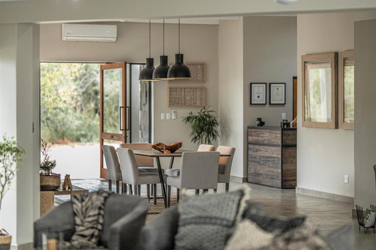 Little Kubu Lodge Hoedspruit Dış mekan fotoğraf