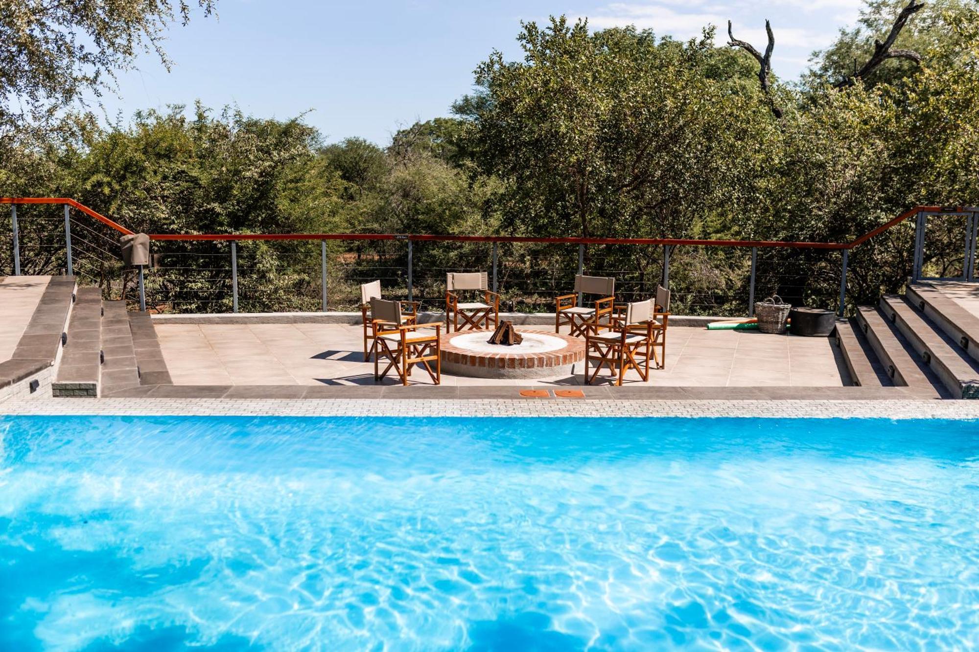 Little Kubu Lodge Hoedspruit Dış mekan fotoğraf