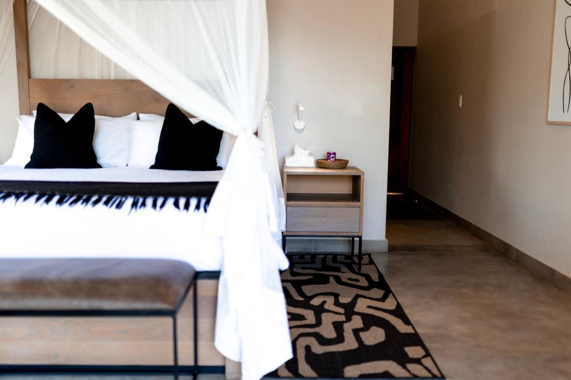 Little Kubu Lodge Hoedspruit Dış mekan fotoğraf